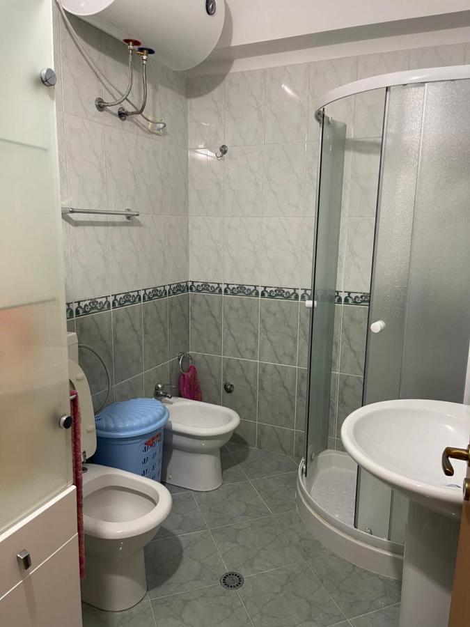 Sea View Apartment/Beach/City Center/Wifi Durrës Kültér fotó
